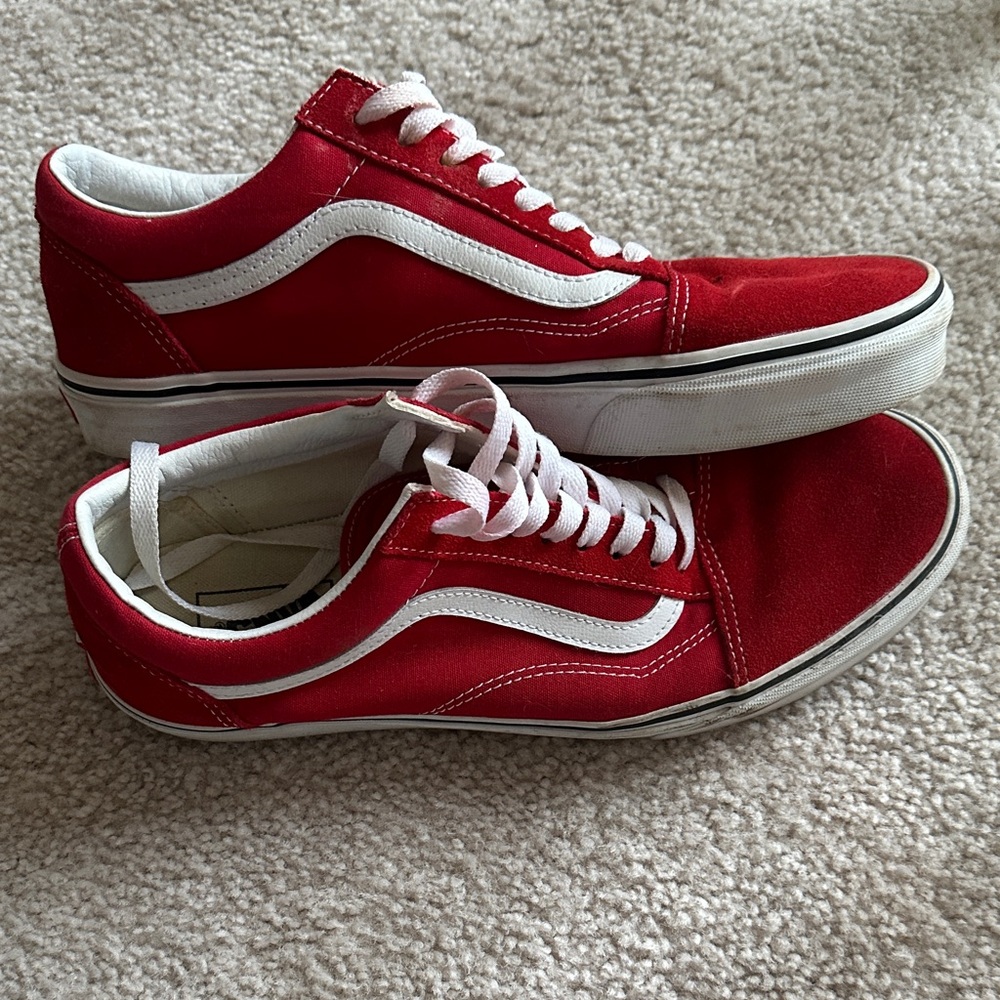 Vans Men's Red Canvas Sneakers